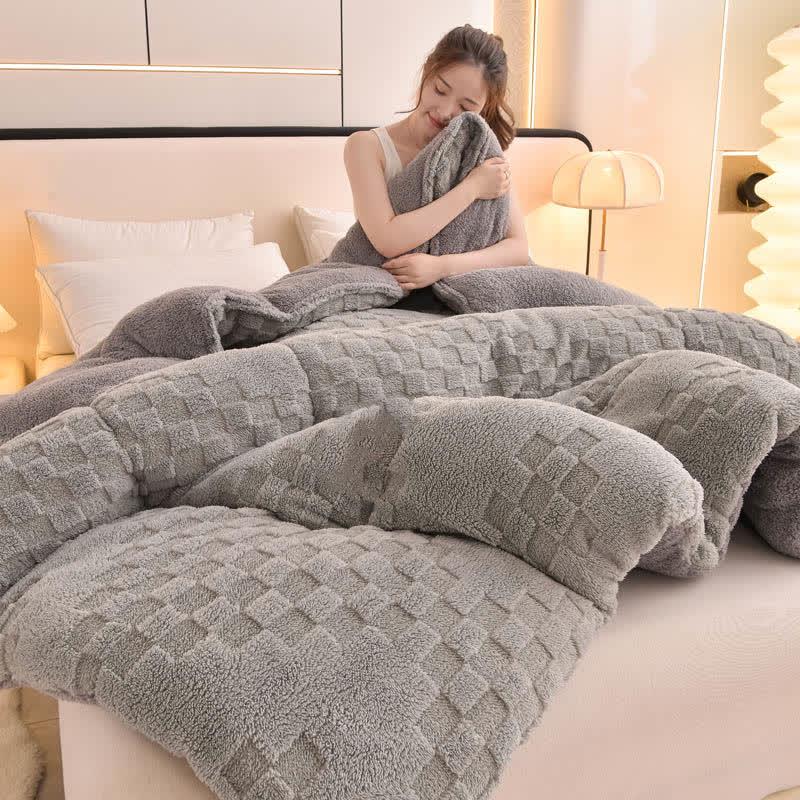 Winter Sherpa Warm Blanket with Quilt Core - image 3