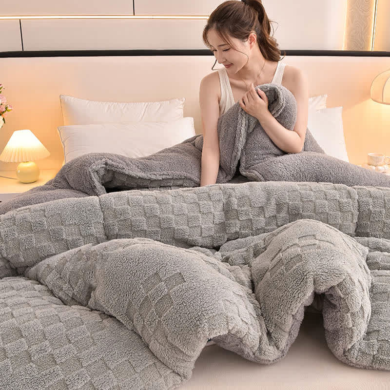 Winter Sherpa Warm Blanket with Quilt Core - image 2