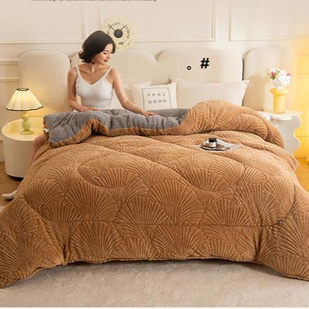 Sherpa Jacquard Ginkgo Leaf Blanket with Quilt Core - image 9
