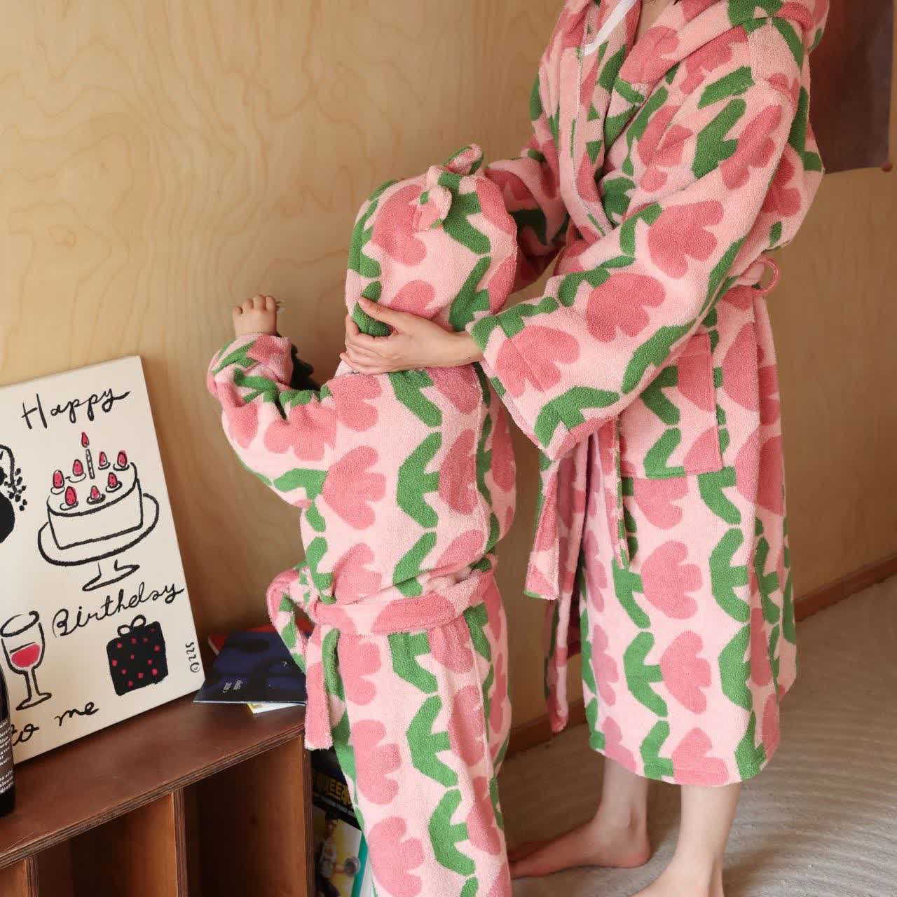 Pure Cotton Rural Tulip Hooded Bathrobe