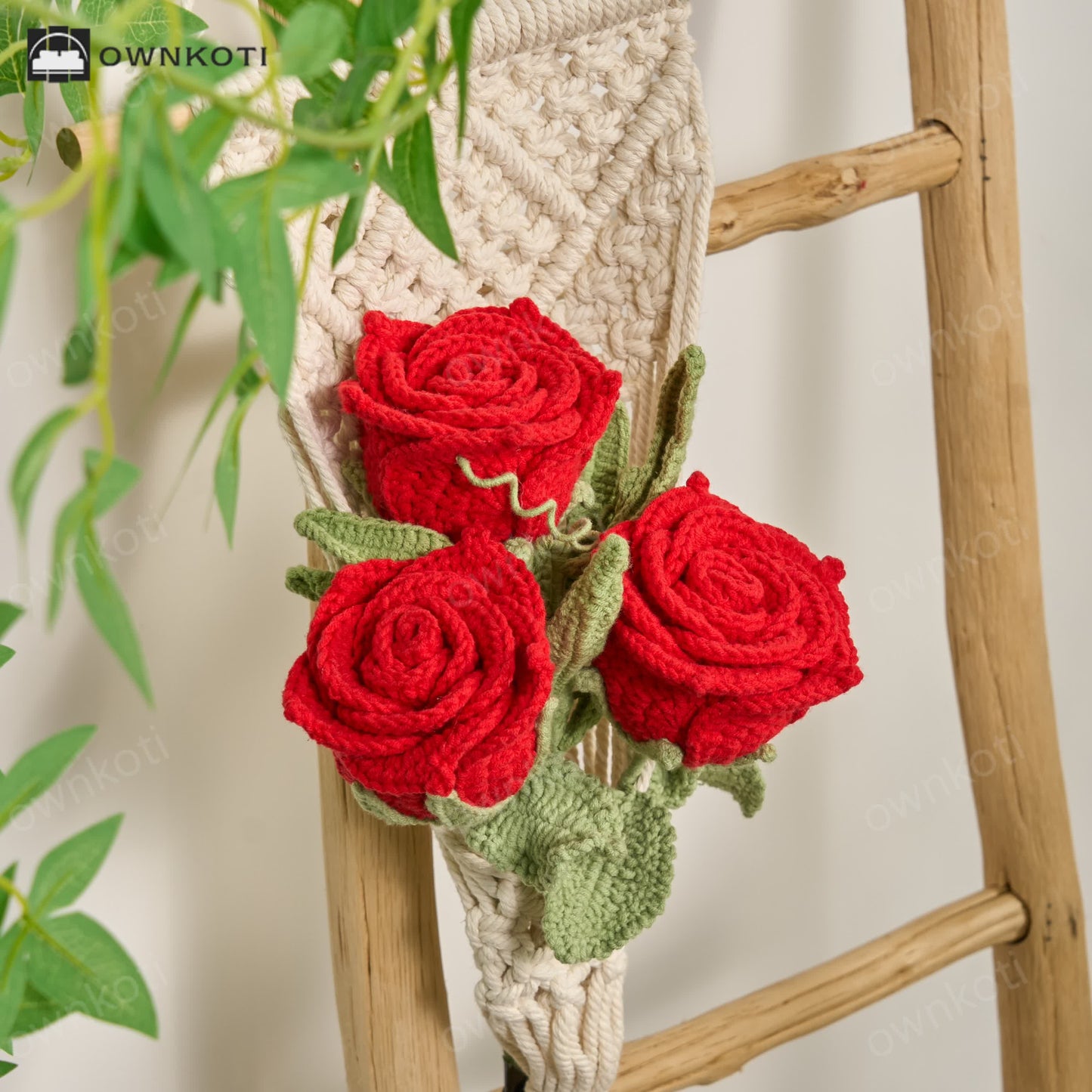 Hand-woven Bright Rose Bouquet Ornament