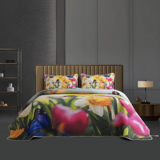 Colorful Floral Quilted Lightweight Bedding Set(3PCS)