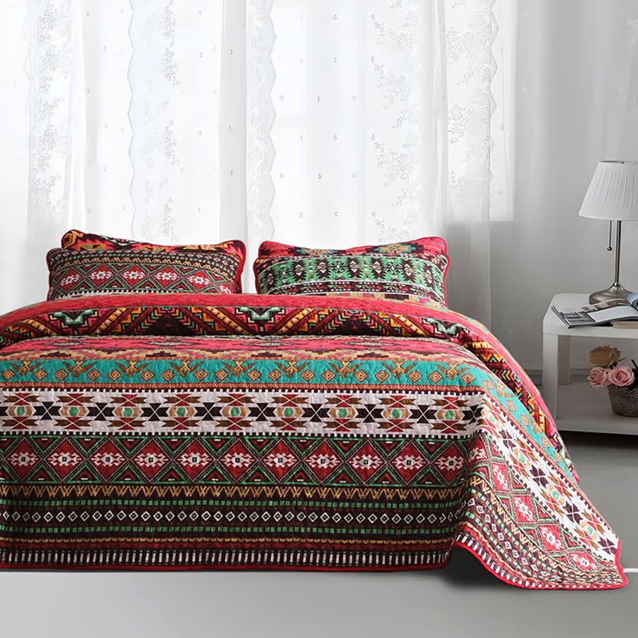 Bohemian Geometric Quilted Breathable Bedding Set(3PCS)