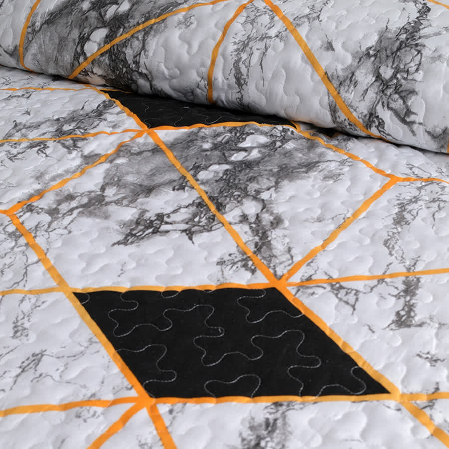 Marble Geometric Breathable Quilted Bedding Set(3PCS)