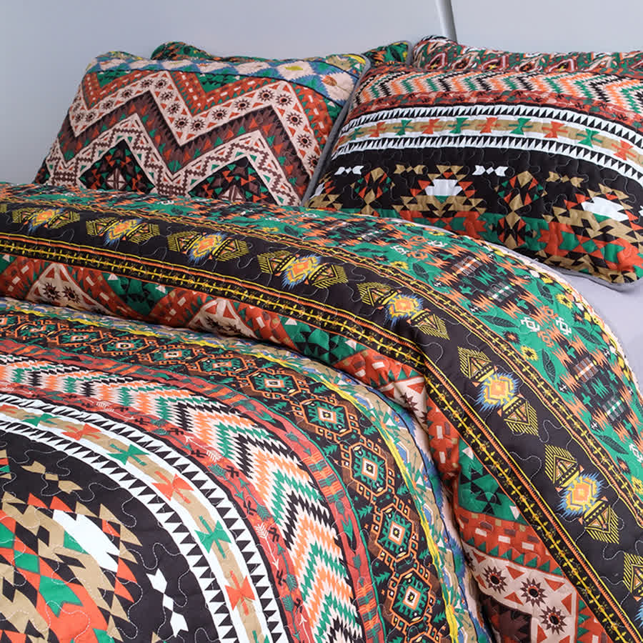 Bohemian Quilted Breathable Soft Bedding Set(3PCS)