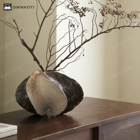 Hand-painted Artistic Vase Decorative Ornament