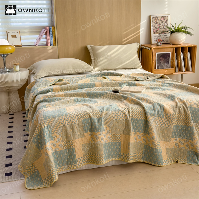 Three Layers Gauze Retro Comfy Lightweight Quilt