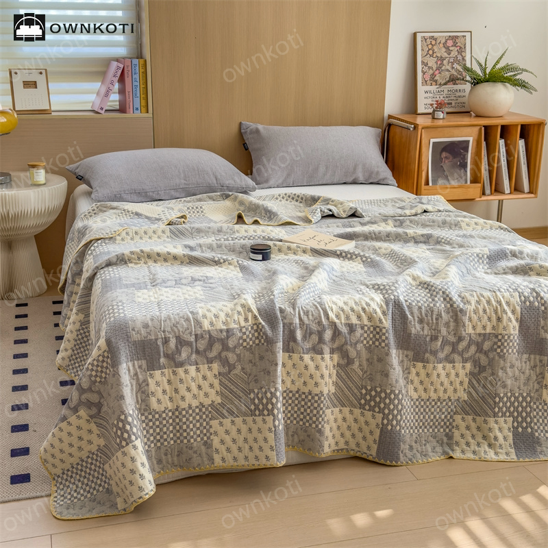 Three Layers Gauze Retro Comfy Lightweight Quilt