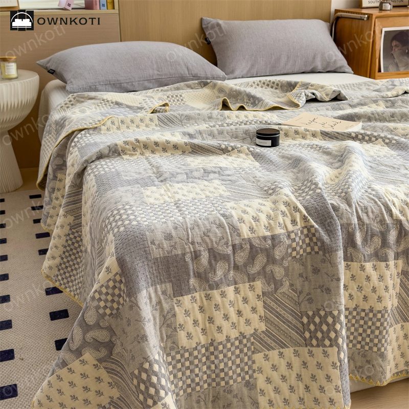 Three Layers Gauze Retro Comfy Lightweight Quilt
