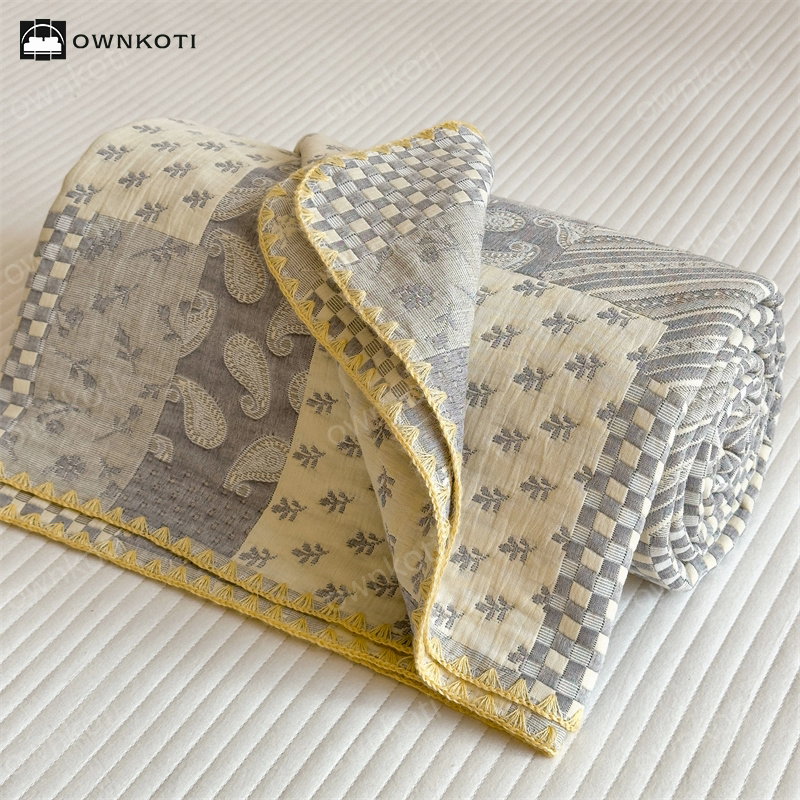 Three Layers Gauze Retro Comfy Lightweight Quilt