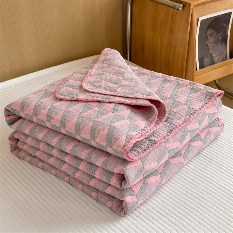 Simple Geometric Cotton Gauze Comfy Quilt