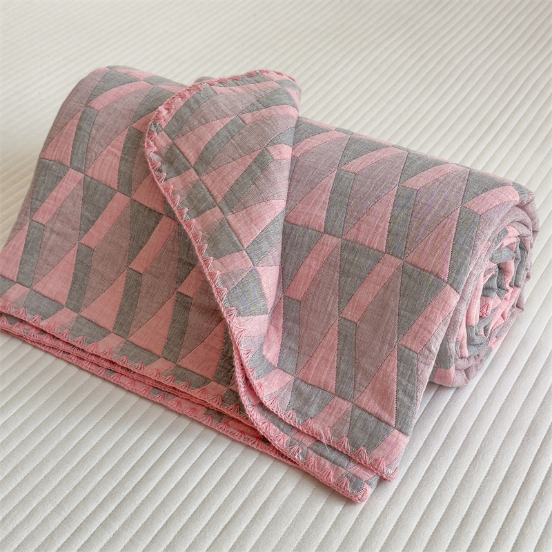 Simple Geometric Cotton Gauze Comfy Quilt