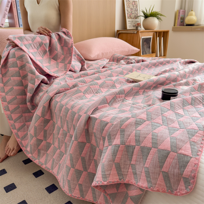 Simple Geometric Cotton Gauze Comfy Quilt