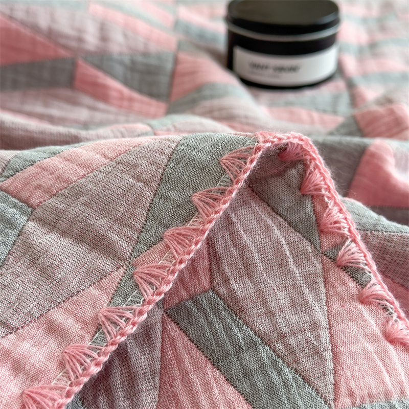 Simple Geometric Cotton Gauze Comfy Quilt