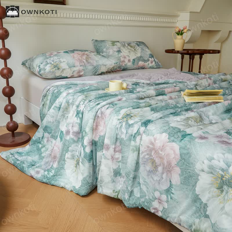 Elegant Floral Breathable Cooling Quilt