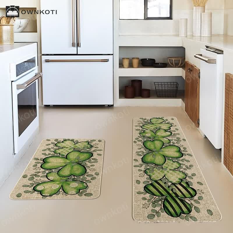 Stain-resistant Clover Pattern Rug