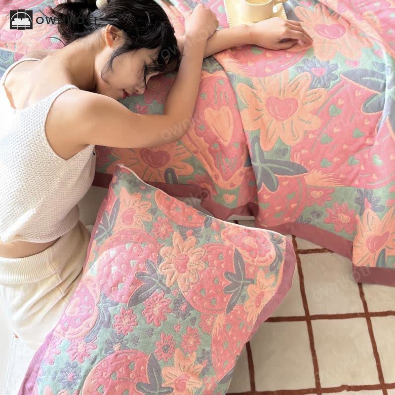 Three Layers Gauze Strawberry Soft Quilt