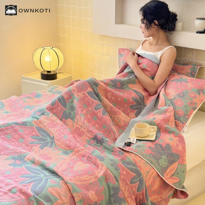 Three Layers Gauze Strawberry Soft Quilt