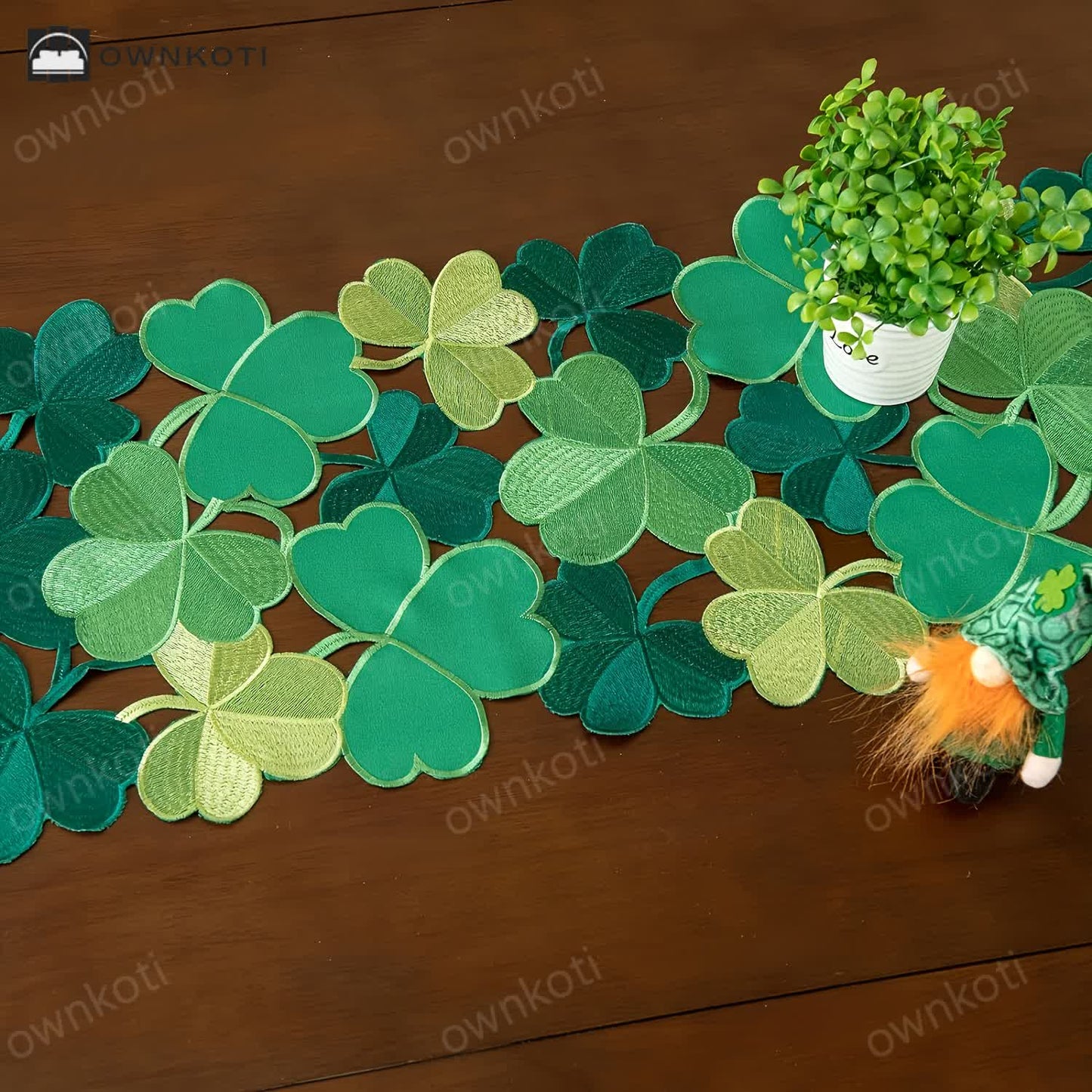 Embroidered Hollow Shamrock Table Runner