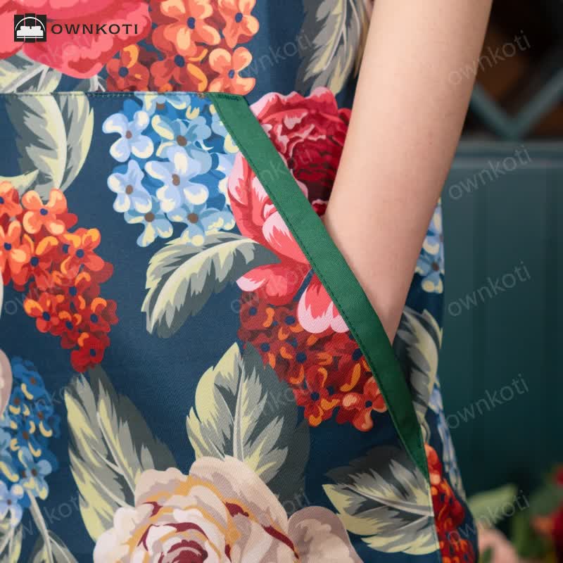 Elegant Rose Waterproof Apron WIth Pocket