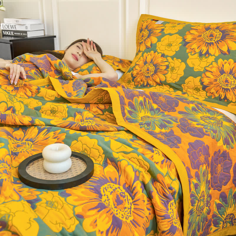 Cotton Gauze Reverisible Blomming Flower Quilt