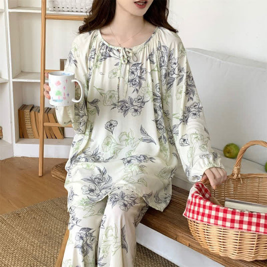 Round Neck Floral Butterfly Print Loungewear Set