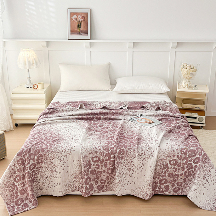 Three Layers Leopard Print Cotton Gauze Quilt