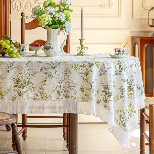 Pastoral Style Lace Edged Tablecloth