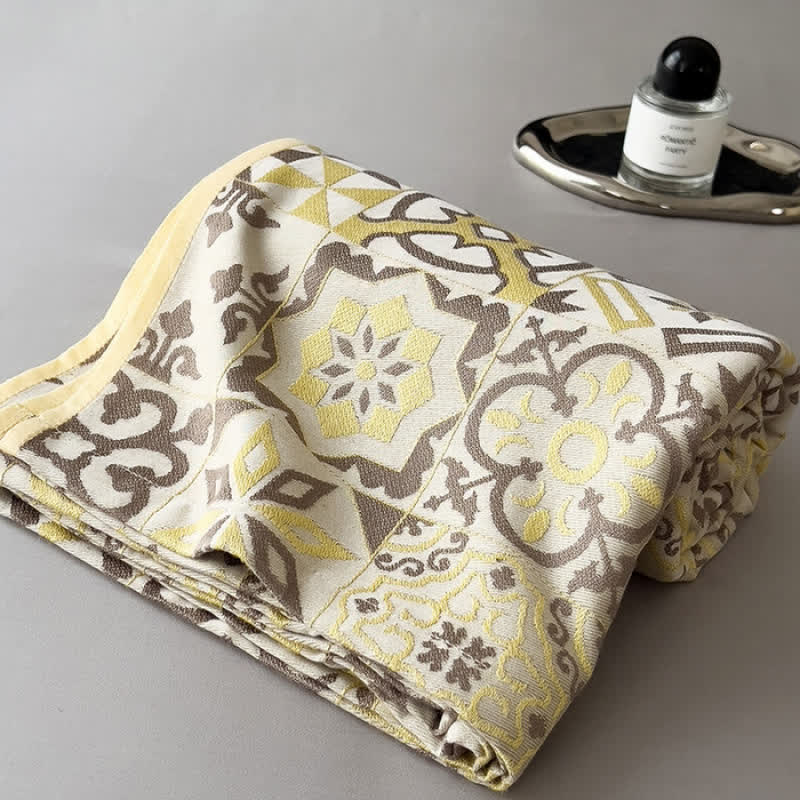 Bamboo Fiber Jacquard Vintage Lightweight Quilt