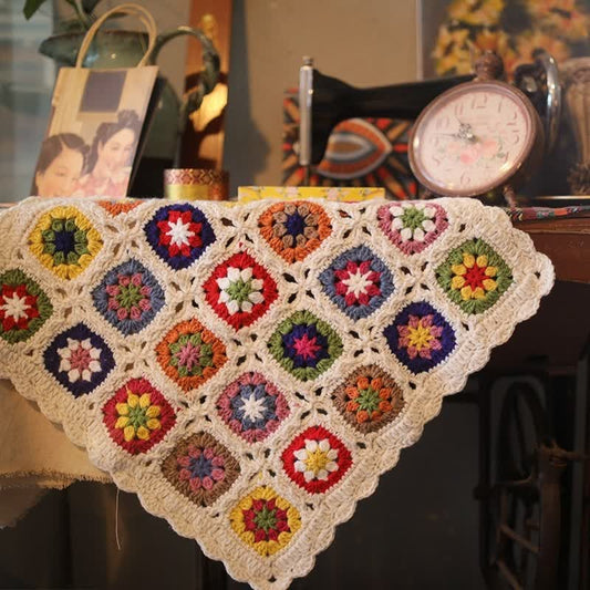 Hand-woven Crocheted Daisy Border Blanket