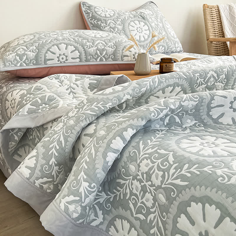 Geometric Pattern Jacquard Coverlet Blanket
