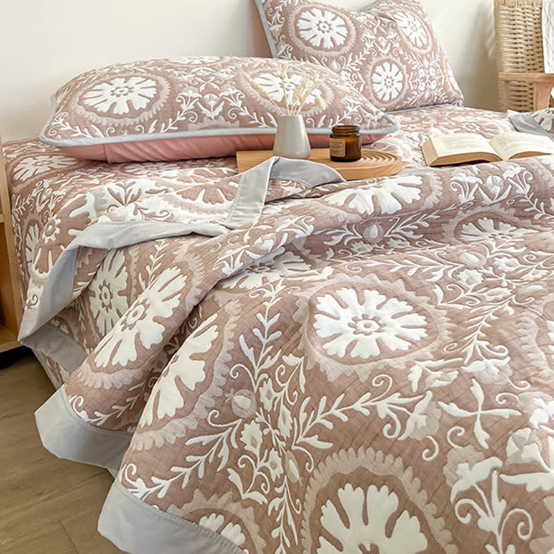 Geometric Pattern Jacquard Coverlet Blanket