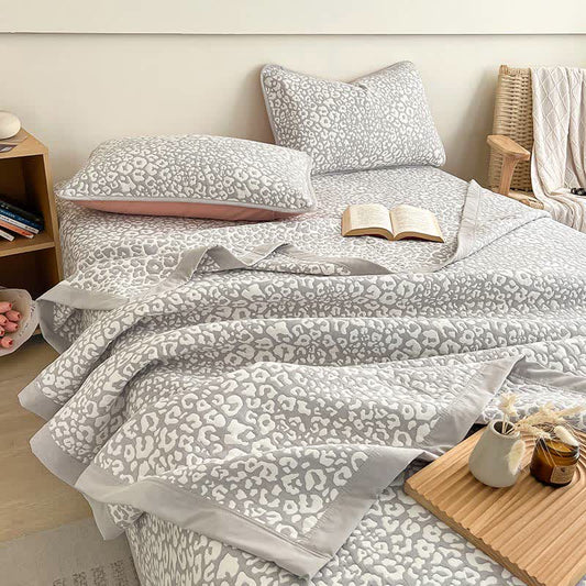 Leopard Print Jacquard Soft Coverlet