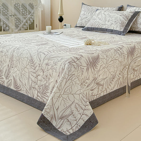 Fresh and Elegant Botanical Cotton Coverlet