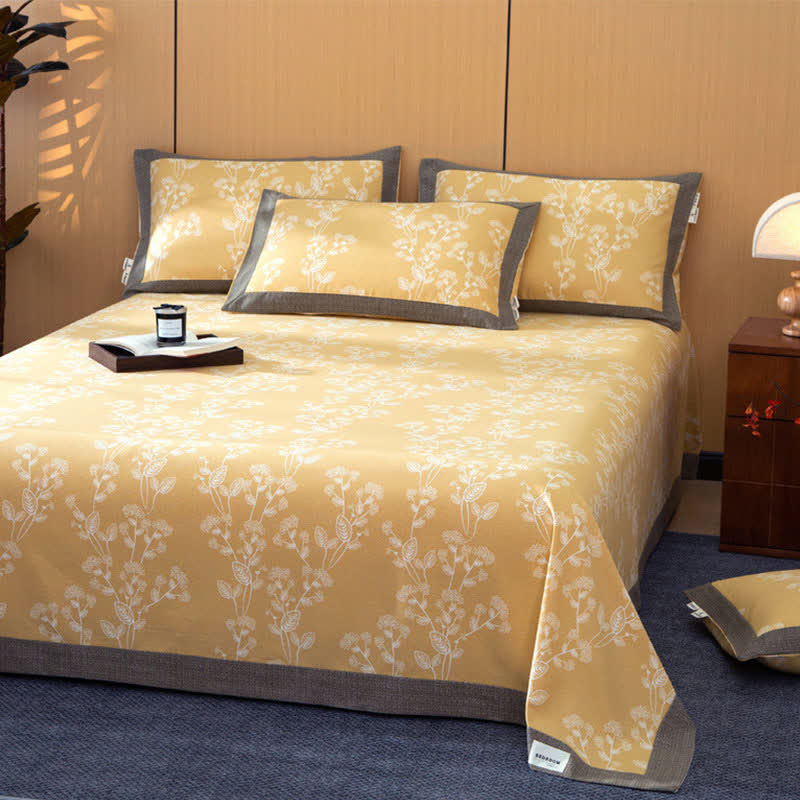 Bright Botanical Pattern Cotton Coverlet