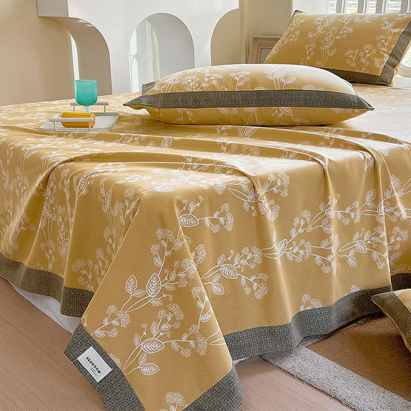 Bright Botanical Pattern Cotton Coverlet