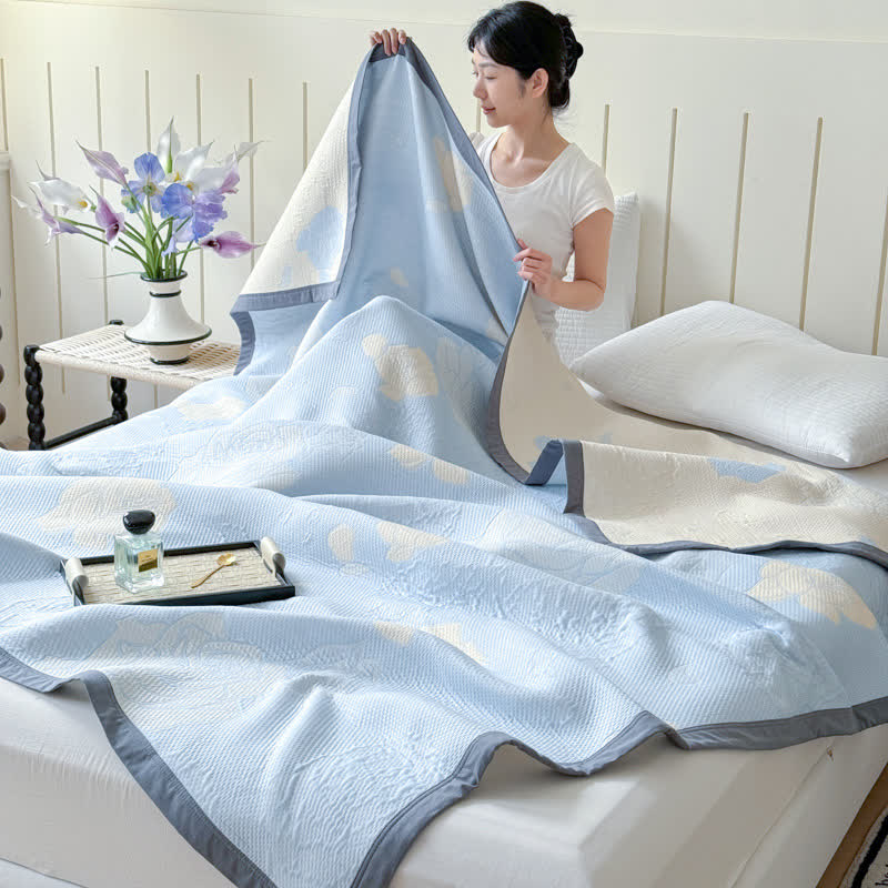 Rose Print Cotton Gauze Reversible Quilt