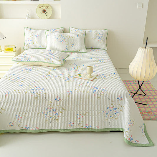 Rustic Elegant Leaf Print Coverlet