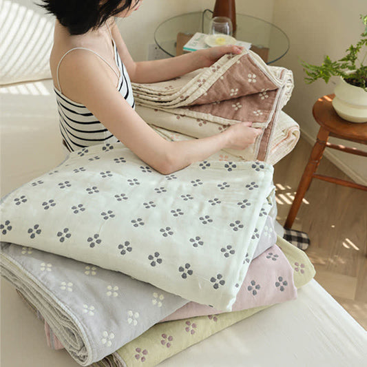 Four-leaf Clover Pure Cotton Gauze Reversible Quilt