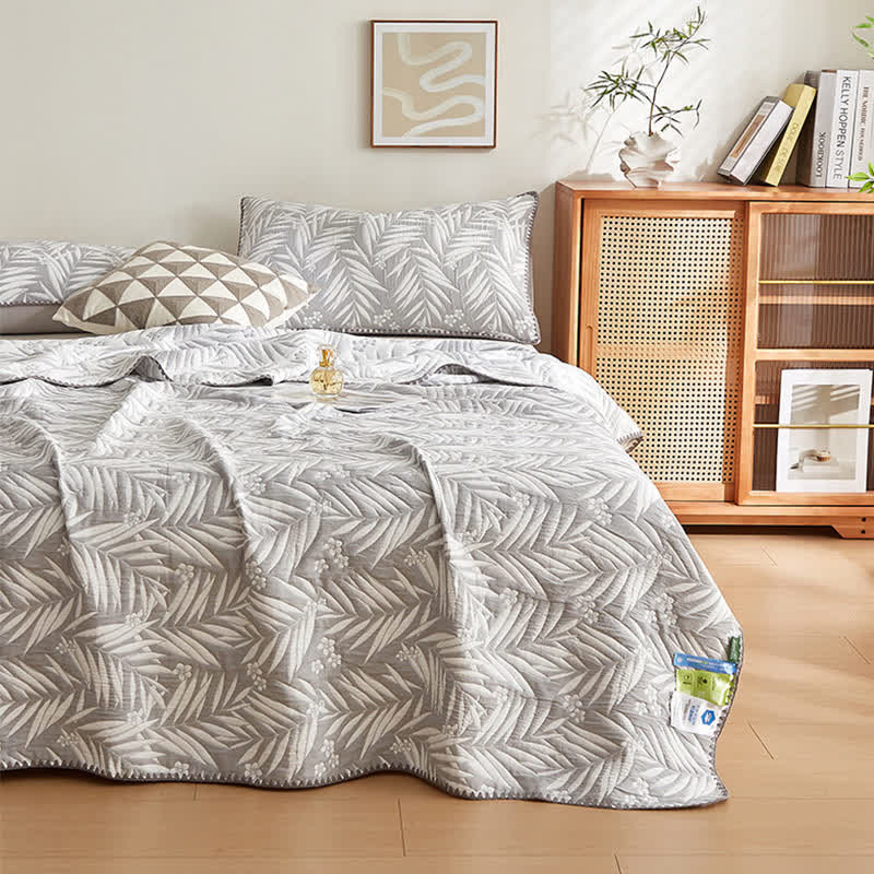 Elegant Leaf Cotton Double Layer Gauze Reversible Quilt