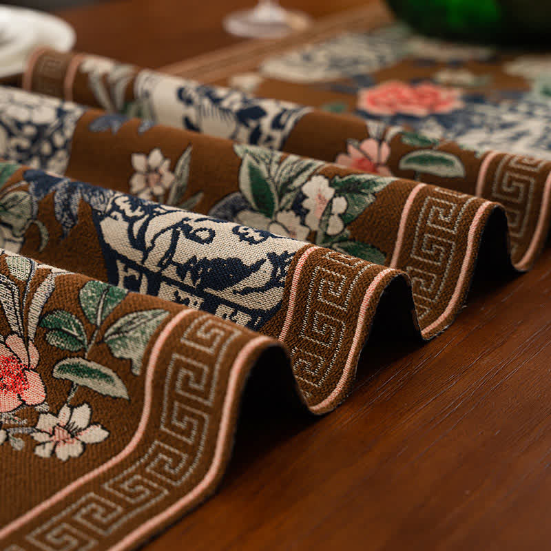 Jacquard Floral Vase Tassel Table Runner