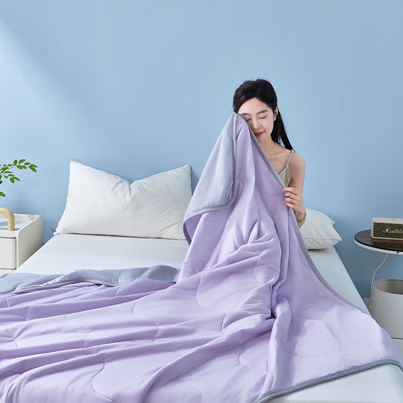 Solid Color Wave-Textured Cooling Quilt