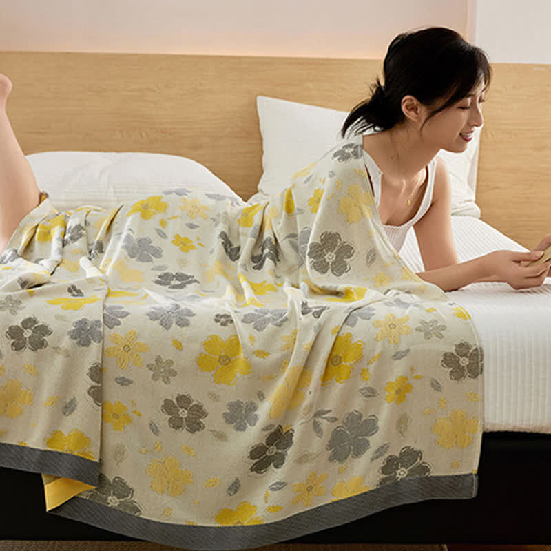 Peach Blossom Print Cooling Bedspread