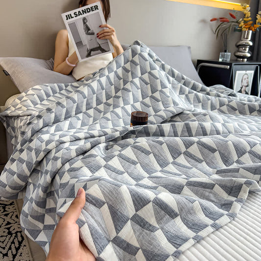 Geometric Triangle Print Cotton Muslin Quilt