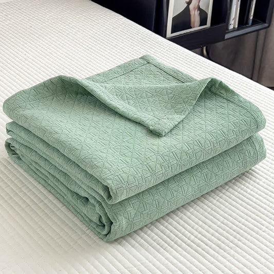 Geometric Grid Print Cotton Muslin Quilt