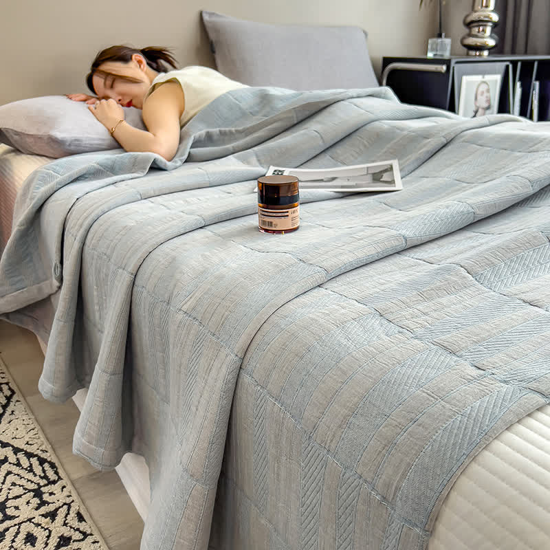 Minimalist Stripe Print Cotton Muslin Quilt