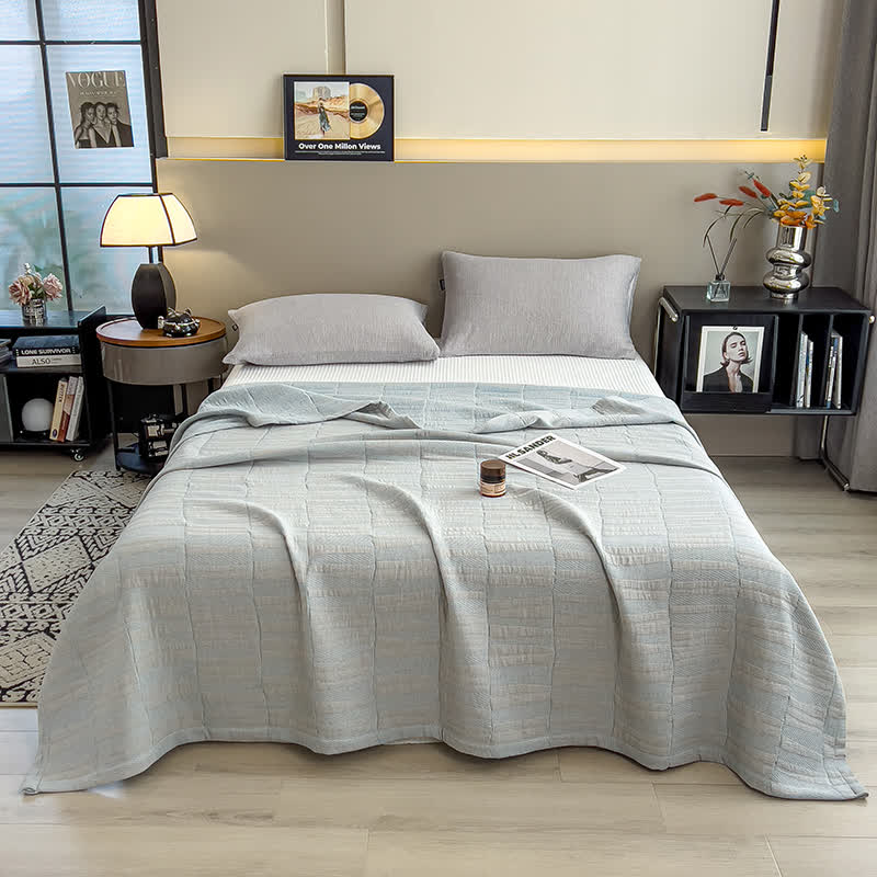 Minimalist Stripe Print Cotton Muslin Quilt