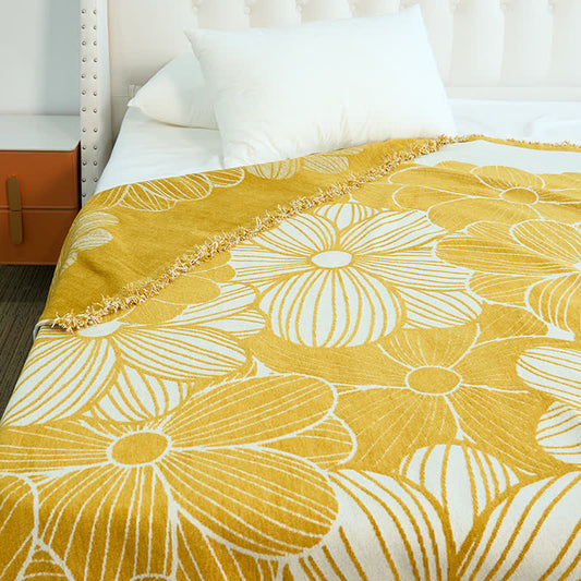 Daisy Jacquard Chenille Blanket with Tassels