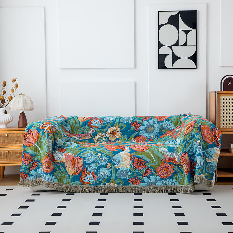 Tulip Gerbera Natural Cotton Tassel Quilt