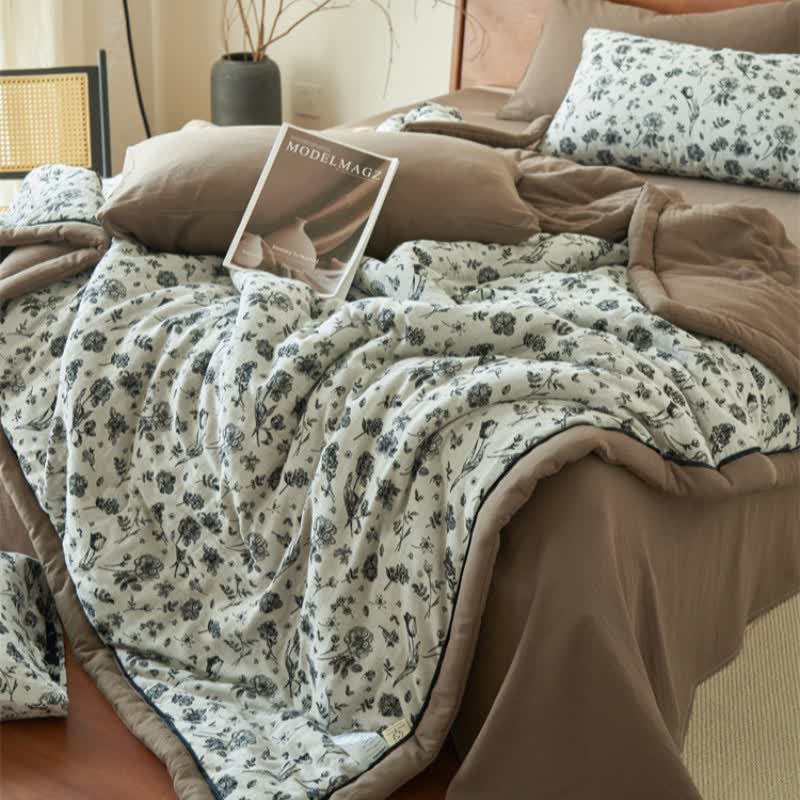 Black Floral Natural Cotton Gauze Quilt - image 6